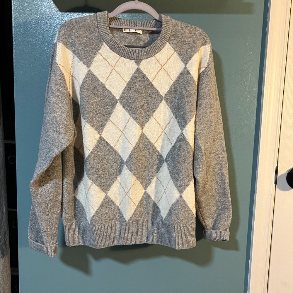 Uniqlo Argyle Sweater